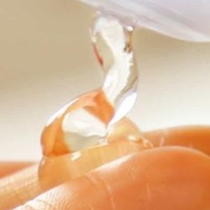 Acido Ialuronico: favorisce l'idratazione perché idrofilo. Mai più capelli secchi